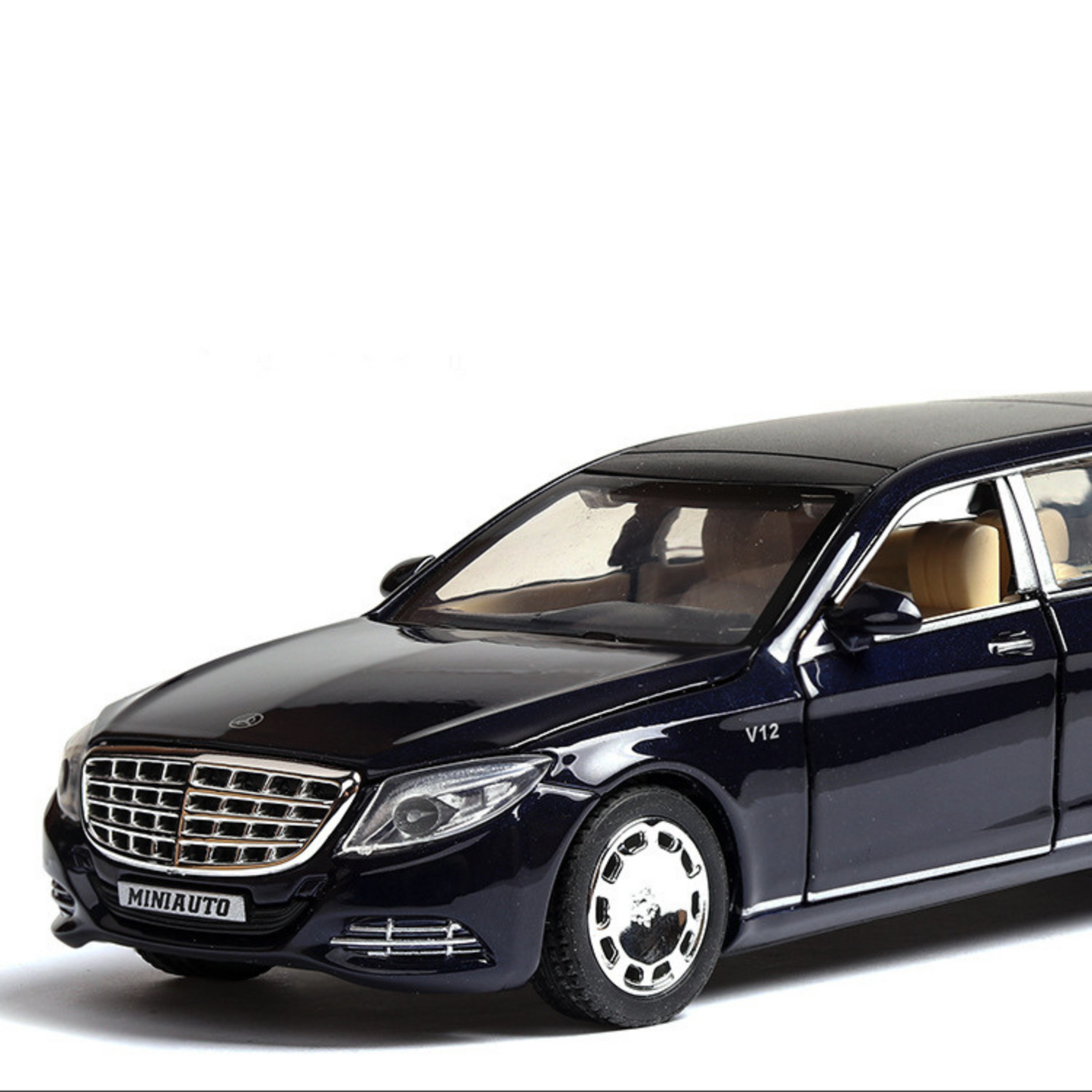 Modèle réduit - Mercedes-Benz Maybach S650 Extended (1:32)