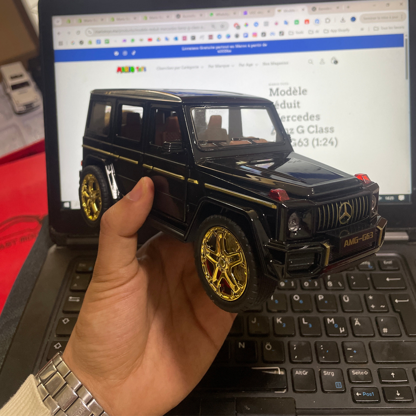 Modèle réduit Mercedes Benz G Class AMG63 (1:24)
