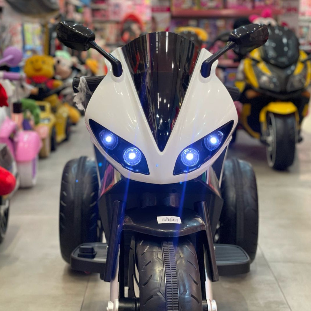 Moto électrique 12V à 3 roues pour enfants avec télécommande parentale et roues LED