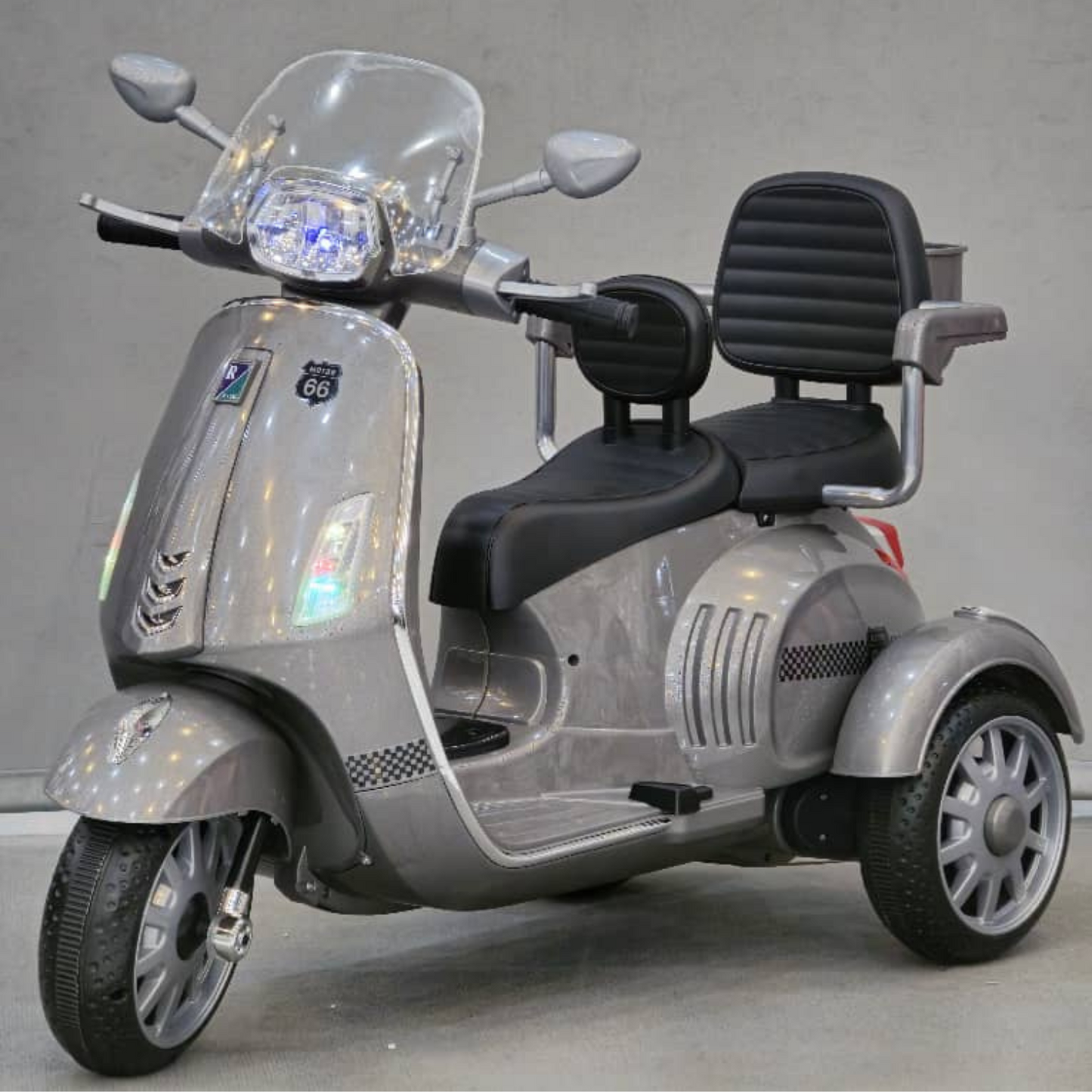 Moto Électrique 2 Place Vespa à 3 Roues pour Enfants