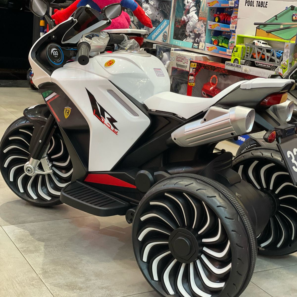 Moto électrique 12V à 3 roues pour enfants avec télécommande parentale et roues LED
