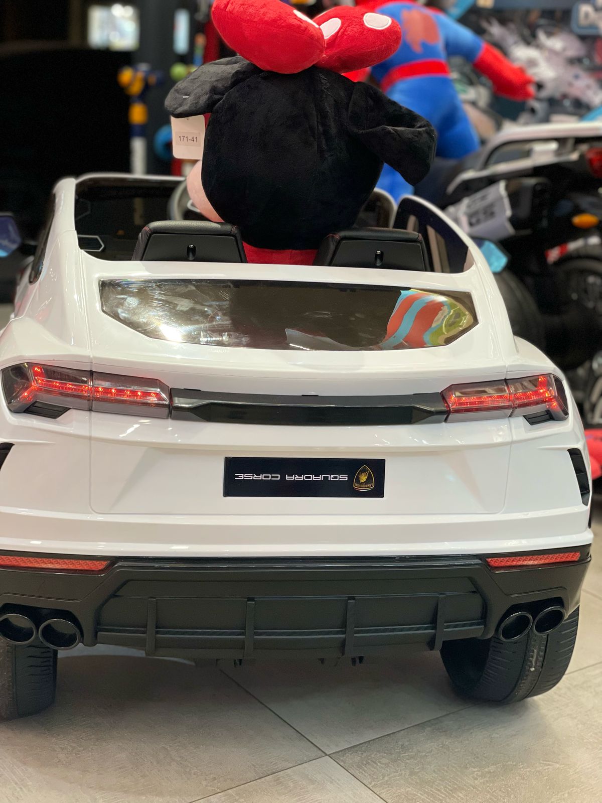 Voiture Électrique pour Enfants – Lamborghini Urus (Blanche, 2 Places)