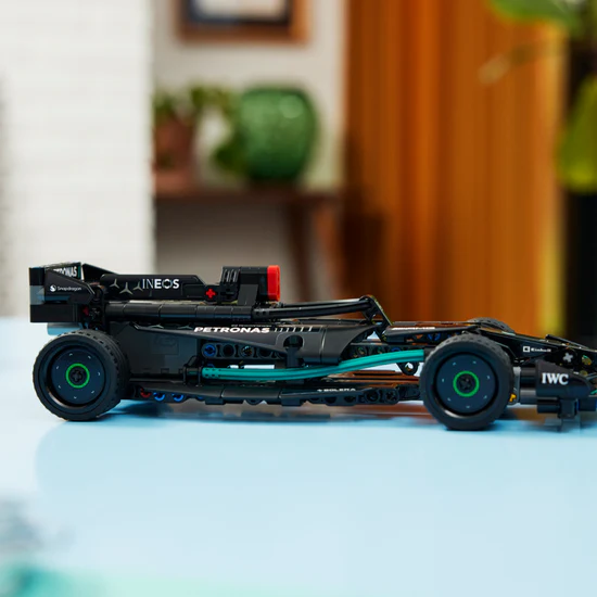 Mercedes-AMG F1 W14 E Performance Pull-Back - LEGO® Technic